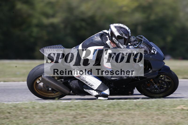 /Archiv-2025/49 26.08.2025 Cornu Master School ADR/rot-rouge/42